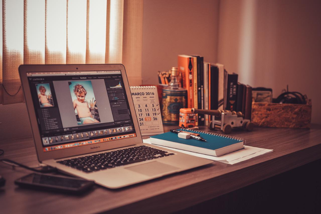 How To Juggle Working From Home With Life